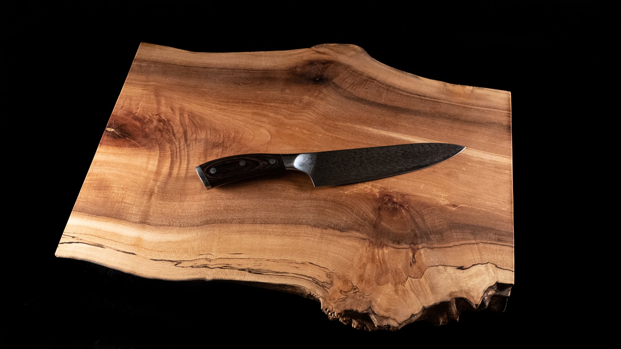 Live edge cutting board